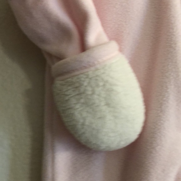 Old Navy pink bear snow suit, 12-18 months, NWOT - Picture 3 of 10